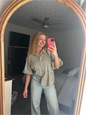 entro Black & White Striped Button-Down Shirt
